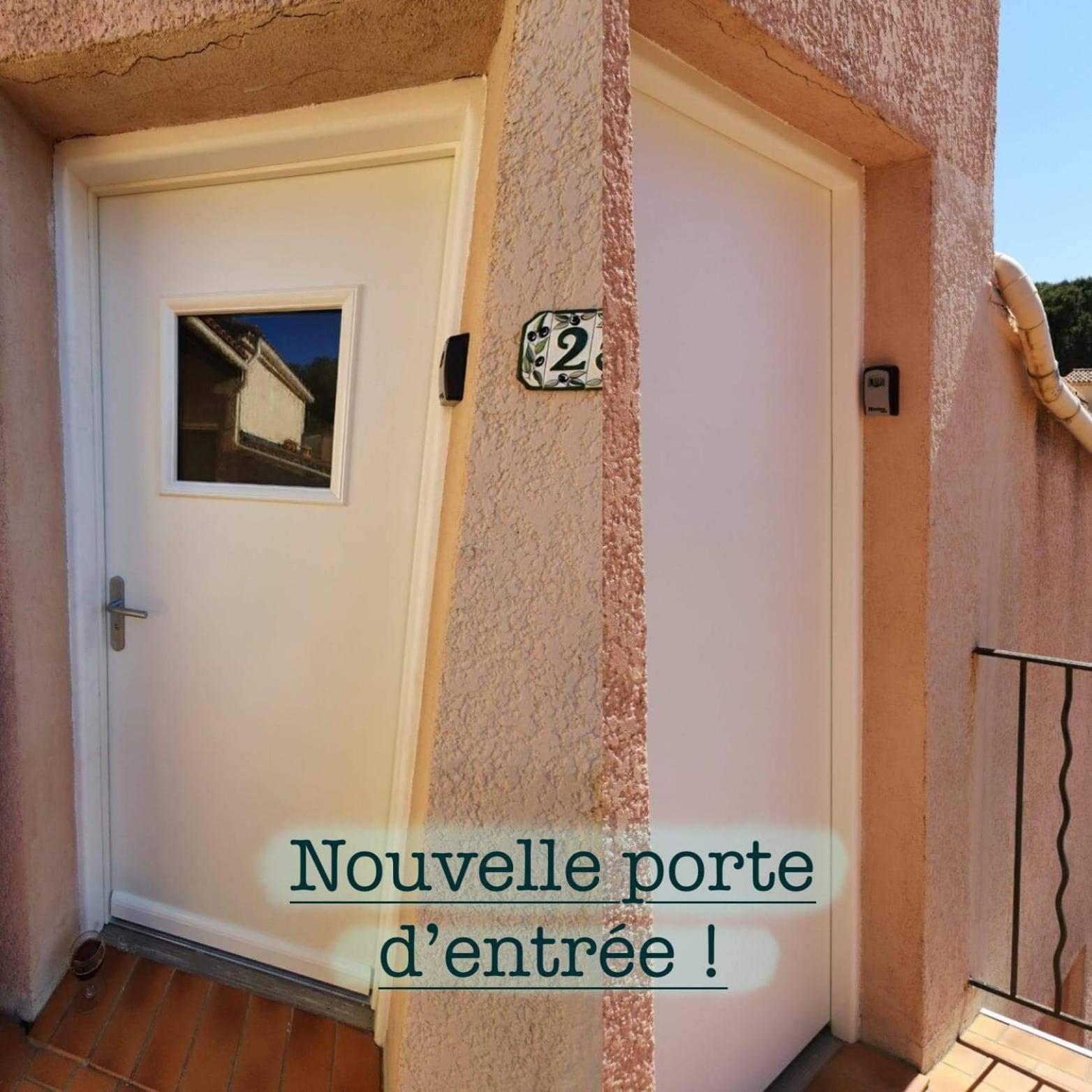 Appartement Sainte-Maxime, Plage De La Nartelle Luaran gambar